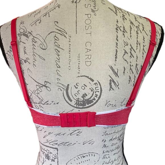 Victoria’s Secret Red Uplift Semi Demi Bra Size 32DD - Picture 2 of 2